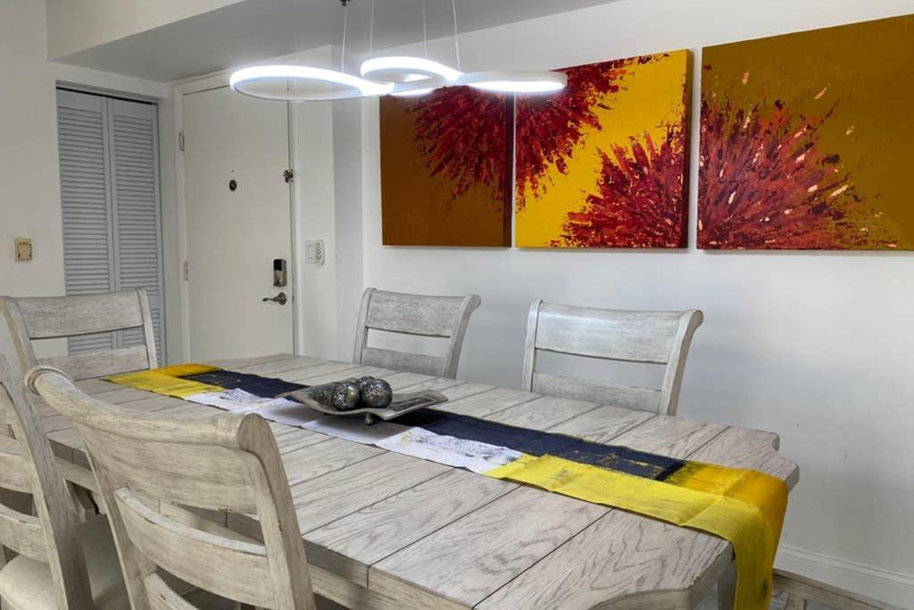 Yacht Club At Aventura 2 Bed 2 Bath Luxurius Cozy Brand New 2020 Apartment ภายนอก รูปภาพ
