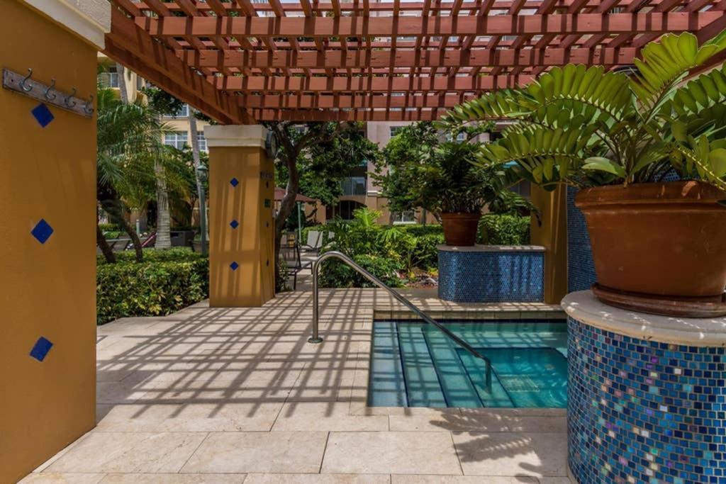 Yacht Club At Aventura 2 Bed 2 Bath Luxurius Cozy Brand New 2020 Apartment ภายนอก รูปภาพ